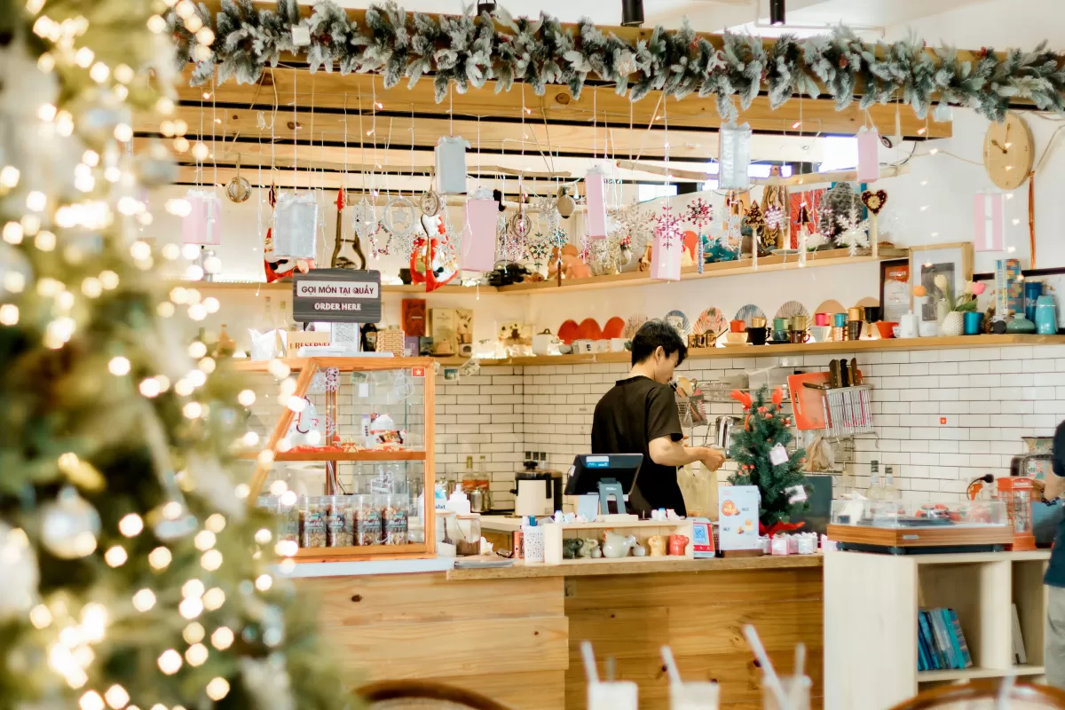 Sistema para Loja de Variedades: Como organizar estoque, vendas e financeiro neste Natal.