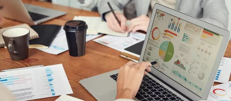 ERP para Empresas de Serviço e o Controle Financeiro em Tempo Real