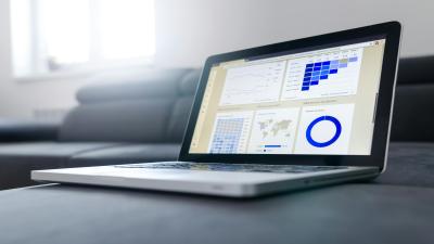 Como um sistema para loja facilita decisões com base em dados precisos