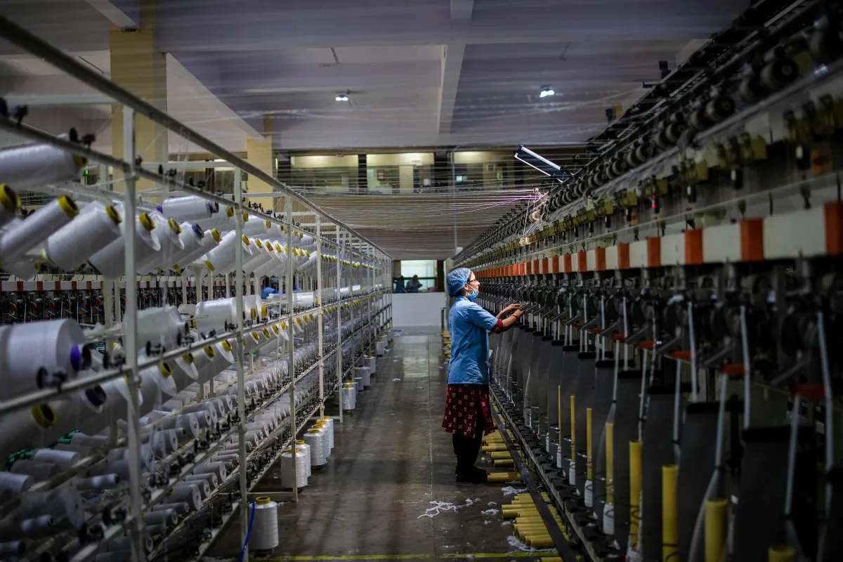 Sistema de apontamento de produção vs planilhas: qual é melhor?