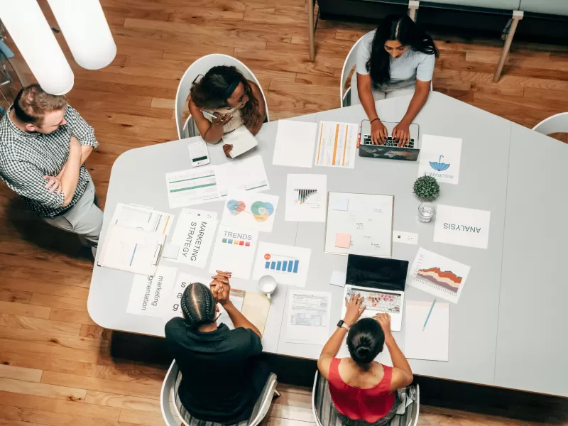 Tráfego Orgânico no Marketing Digital: Explorando o ROI de Estratégias Baseadas em Dados