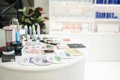 Como um Sistema para Loja de Cosméticos Pode Aumentar suas Vendas e Fidelizar Clientes