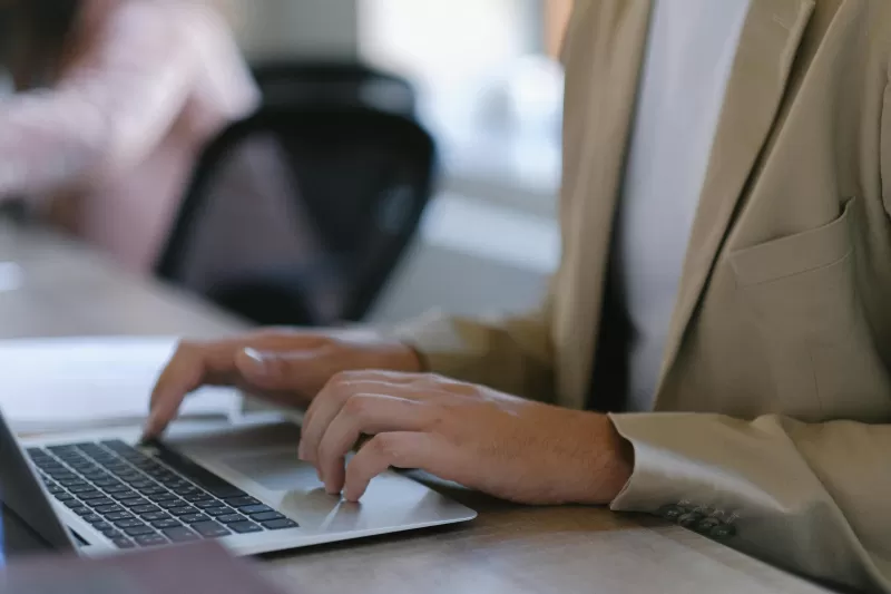 Controle de estoque inteligente com um sistema para loja de informática