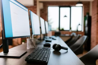 Como organizar o fluxo de atendimento usando um sistema ordem de serviço assistência técnica