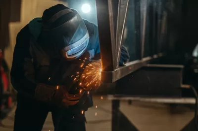 Como um programa para serralheiro pode reduzir desperdícios de materiais