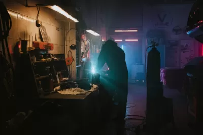 Ordem de serviço para serralheiro: como integrar ao sistema de gestão e otimizar resultados