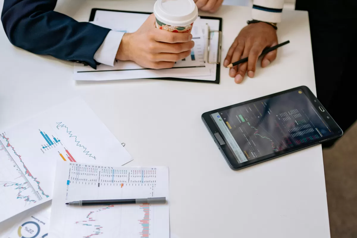 Controle de Fornecedores: Como Implementar um Processo Eficiente e Reduzir Custos na Empresa